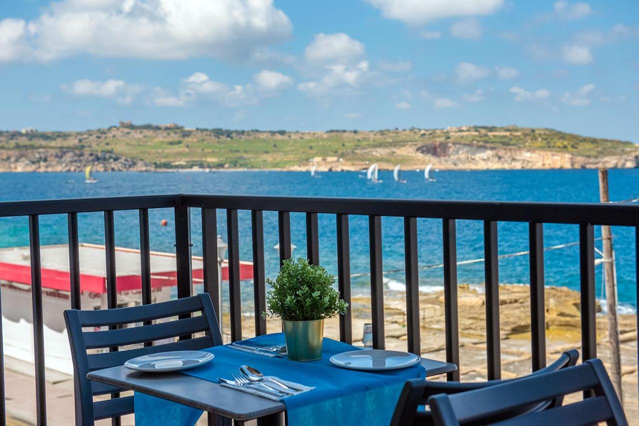 Islet Promenade Seafront Apartment With Large Corner Terrace By Getawaysmalta St. Paul's Bay Buitenkant foto
